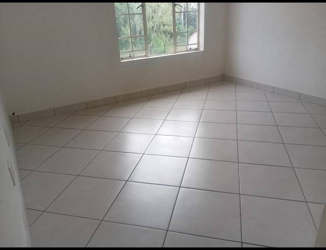 2 BEDROOM APARTMENT FOR SALE IN WATERKLOOF